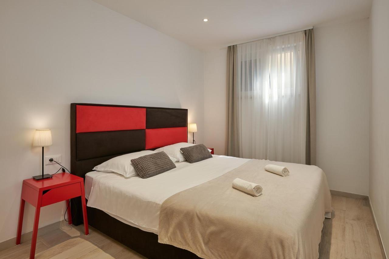 Apartments Lucia Кавтат Екстериор снимка